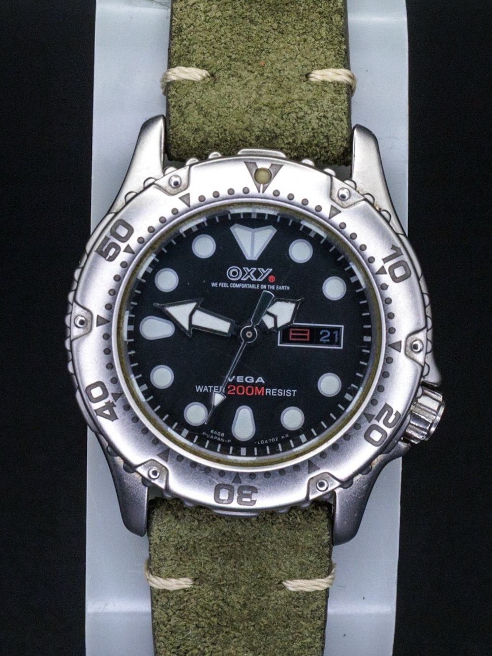 Citizen Oxy Rare Vega 6A08-L00807 Vintage Day Date 32mm JDM Import Dive Watch